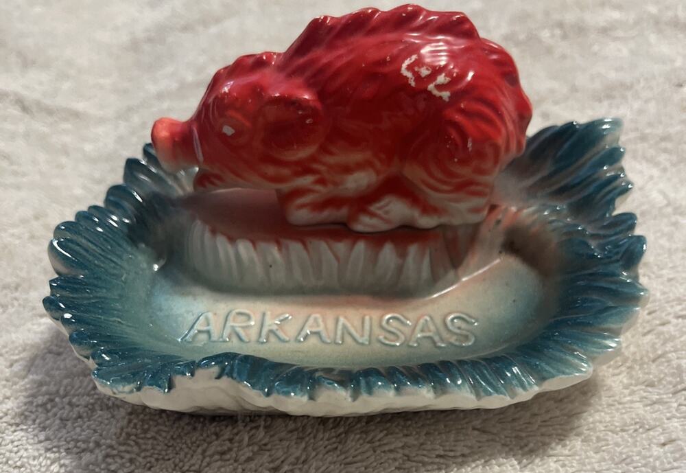 RARE 6.5" Japan Vintage University Of Arkansas Razorbacks Ashtray Trinket Dish